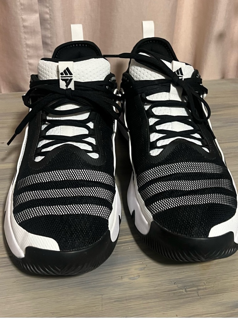 Black and White Men's Adidas Trae Young Basketball shoes - Picture 2 of 6